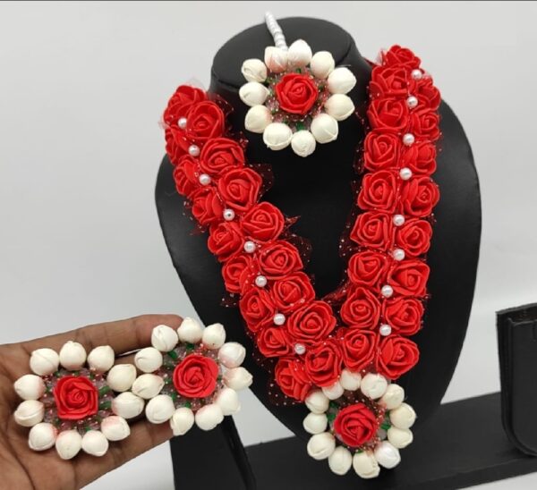 Flower Jewellery - COUTURIER DESIGN